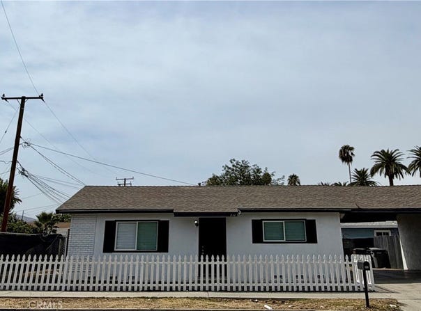711 E Oakland, Hemet, CA 92543