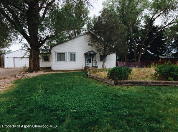1424 E Victory Way, Craig, CO 81625