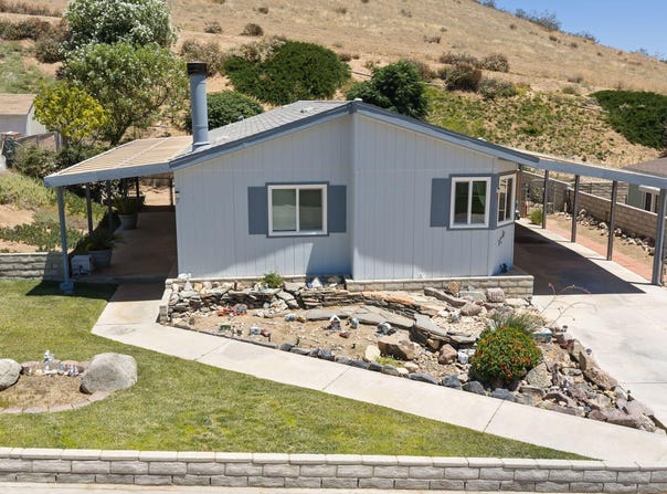 33105 Santiago Road, Acton, CA 93510