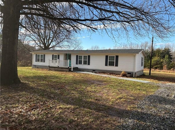 106 Holly Tree Drive, Pamplin, VA 23958
