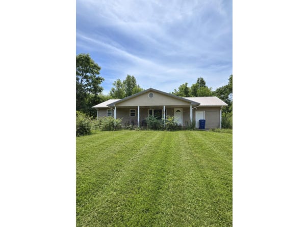 1288 Marsh Creek Road, Strunk, KY 42649