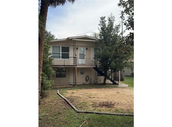 206 OSCEOLA Avenue, EUSTIS, FL 32726