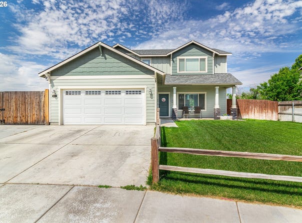 2375 NW VALLEY VIEW Dr, Hermiston, OR 97838