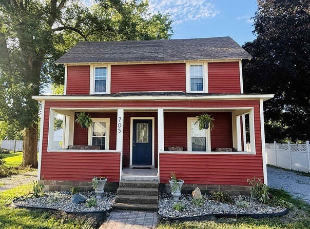 705 E 2nd Street, Reynolds, IN 47980
