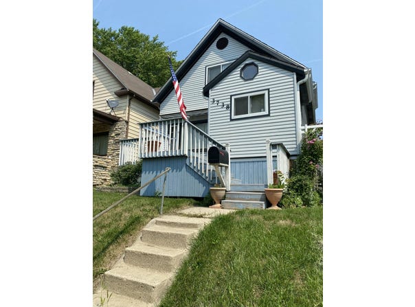 3738 E Plankinton Ave, Cudahy, WI 53110