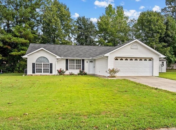 469 Diamond Way, CHATSWORTH, GA 30705