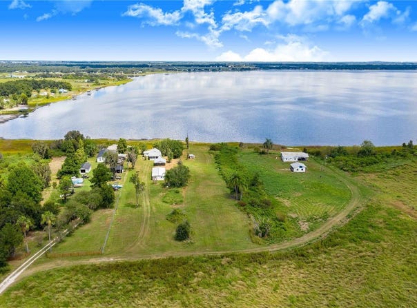 2427 BLACK Road, FORT MEADE, FL 33841
