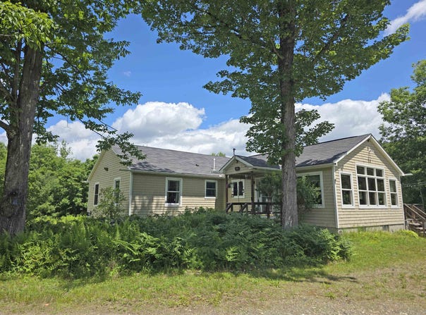 439 Dover Road, Newfane, VT 05345