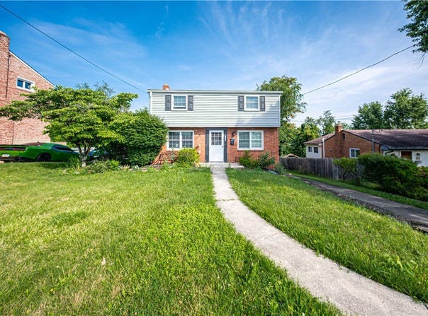 810 Sweetleaf Dr, Monroeville, PA 15146
