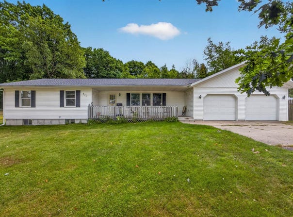 911 SCOTT DRIVE, CADILLAC, MI 49601