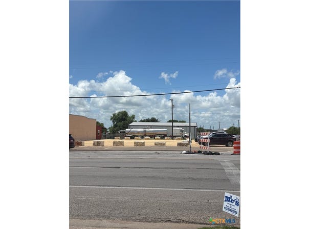 Highway 36 lot: 8, Rogers, TX 76569