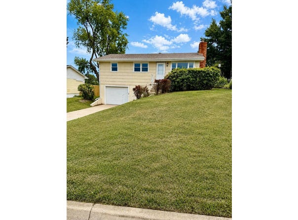520 E 14th, Concordia, KS 66901