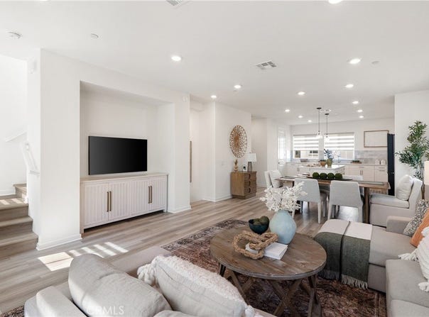 27634 Rockcrest Road, San Pedro, CA 90732