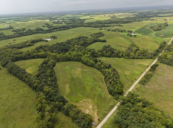 W 400th St, Mc Fall, MO 64657