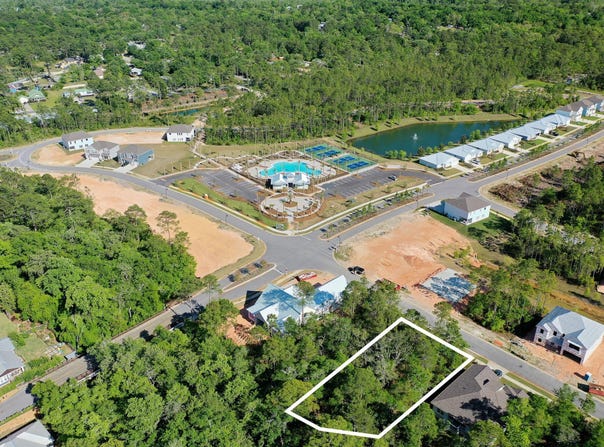 Spirit Bear Way lot: 37, Blk C, Freeport, FL 32439