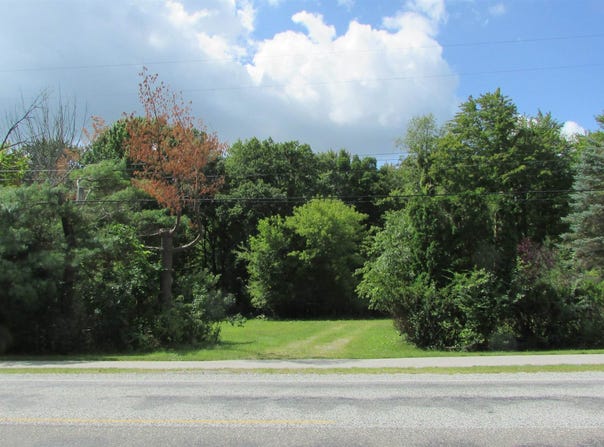 9465 Midland Road, Freeland, MI 48623