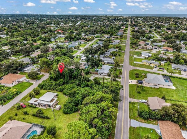 RALLUS Road, VENICE, FL 34293