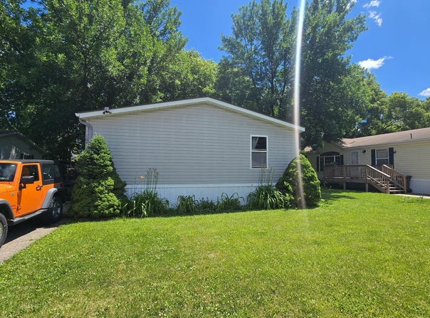 107 Hilton Court, Mankato, MN 56001
