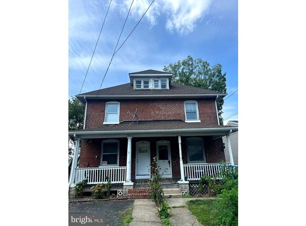 30 CHURCH Street, WILLOW GROVE, PA 19090