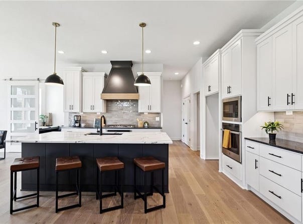 11463 S Aurora Street, Olathe, KS 66061