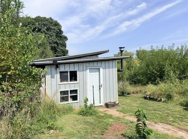 408 Kansas Ave, Bosworth, MO 64623