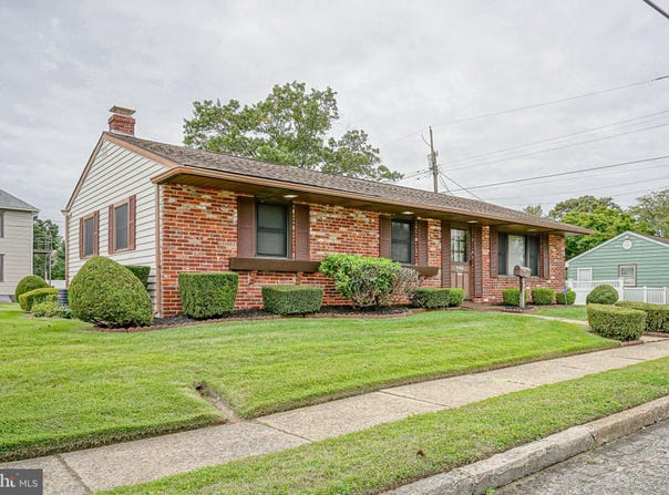 300 NASSAU, PAULSBORO, NJ 08066