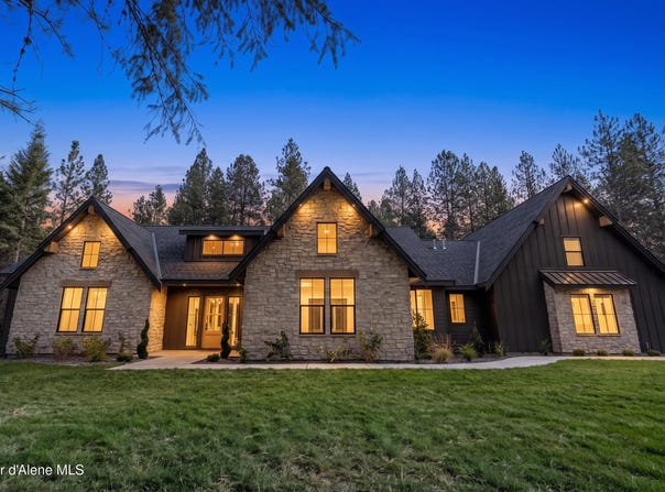 14768 N Morgan Ln, Hayden, ID 83835