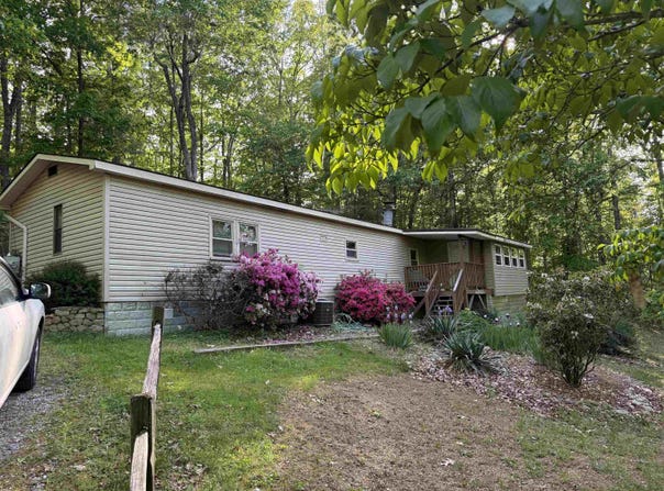 5435 Coles Road, Elliston, VA 24087