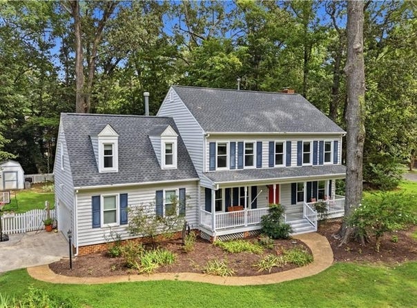 100 Spinnaker Run Lane, Smithfield, VA 23430