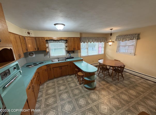 2662 Community Drive, Bath, PA 18014