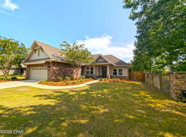 3001 Osprey Circle, Lynn Haven, FL 32444