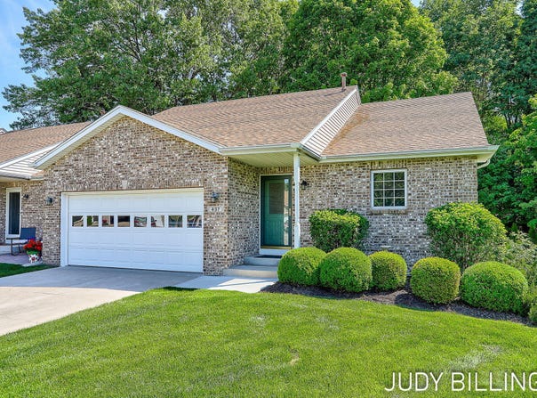 437 Amity Street, Douglas, MI 49406