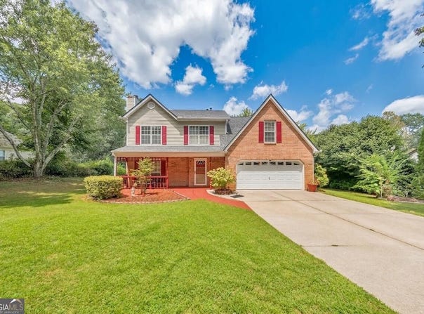 1675 Round Road, Grayson, GA 30017