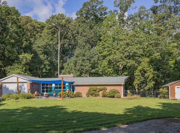 23 Oak Ridge Drive, KILMARNOCK, VA 22482