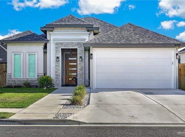 3120 E Zinnia Avenue, Alton, TX 78573
