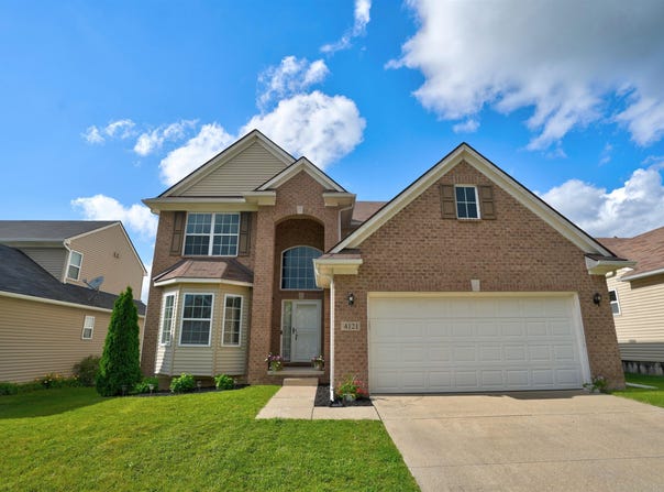 4121 Ash Tree Lane, Howell, MI 48843