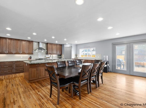 532 CORNELL LN, Cheyenne, WY 82009
