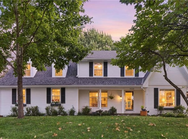 9320 W 113th Street, Overland Park, KS 66210