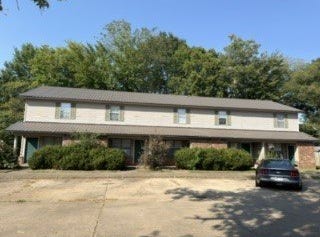 225 E L Street, Russellville, AR 72801