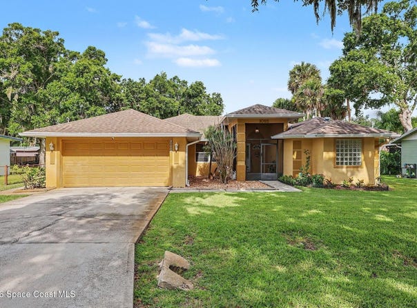 1095 Georgia Avenue, Rockledge, FL 32955