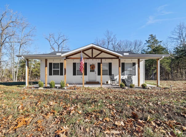 3048 Ryan Lane, Mansfield, MO 65704