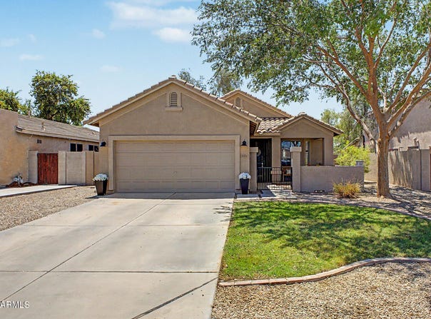 3283 E BOSTON Street, Gilbert, AZ 85295