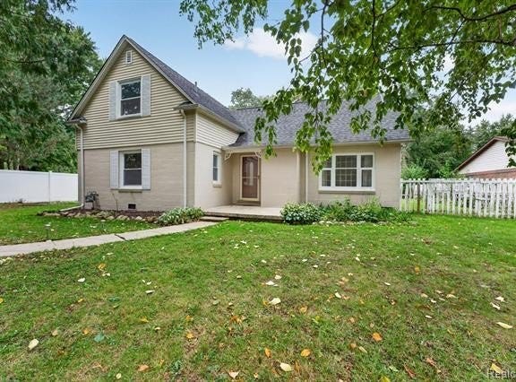 9470 Mortenview Drive, Taylor, MI 48180