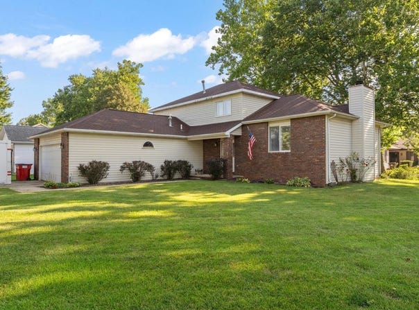 1708 Oak Park Drive, Champaign, IL 61822