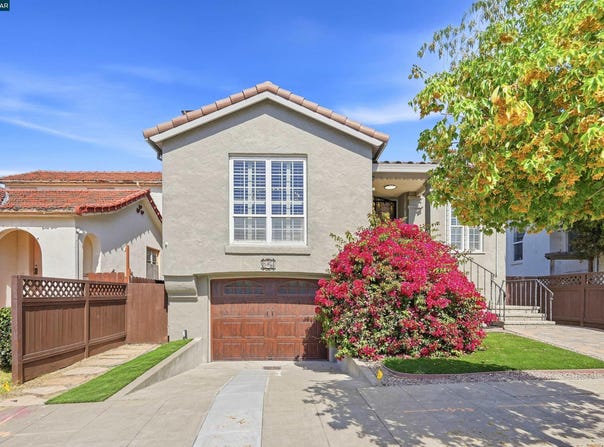 576 57th St., Oakland, CA 94609