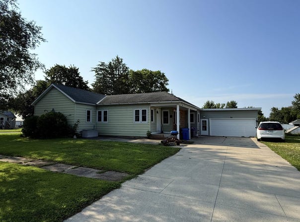 218 Walnut Street, Clarksville, IA 50619