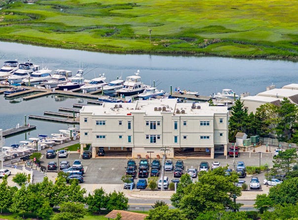 912 Ocean Drive, Avalon, NJ 08202