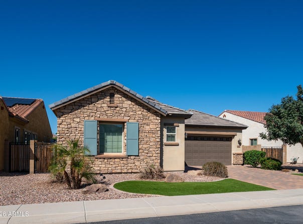 902 E HORSESHOE Place, Chandler, AZ 85249