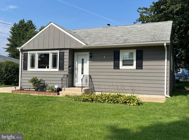 23 PAUL Road, MAPLE SHADE, NJ 08052