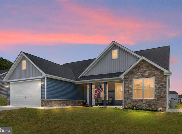 57 CILANTRO Lane, BUNKER HILL, WV 25413